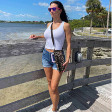 Load image into Gallery viewer, Laberri - 40 oz Tumbler "Handle" Bag - Leopard