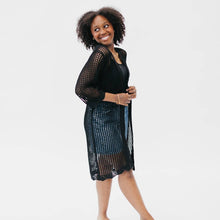 Load image into Gallery viewer, Pretty Simple - Coastal Views Crochet Tie Kimono