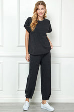 Load image into Gallery viewer, Lux Black Quilted Crop Pant - See and Be Seen