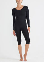 Load image into Gallery viewer, Talia Cropped Capri Shaping Legging - Cotton Stretch - Yummie