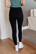 Load image into Gallery viewer, Keep It Moving Leggings - Rae Mode