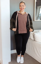 Load image into Gallery viewer, Keep It Moving Leggings - Rae Mode