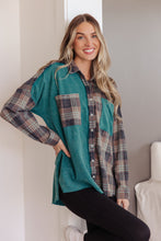 Load image into Gallery viewer, Tied for Time Thermal Plaid Button Up