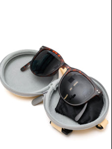 Collapsible Girlfriend Sunnies & Case in Tortoise Shell