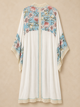 Load image into Gallery viewer, Blue Skies and Blooms Kimono - Pol