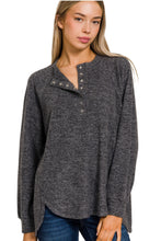 Load image into Gallery viewer, Melange Henley -4 Colors  Zenana