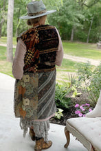 Load image into Gallery viewer, Sweet Talker Vest - Jaded Gypsy