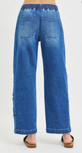 Load image into Gallery viewer, Americana Star Drift Denim - Risen