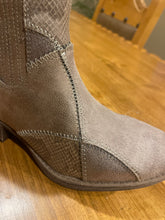 Load image into Gallery viewer, Knox Bootie - Taupe - Very G