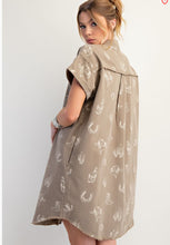 Load image into Gallery viewer, Yellowstone Dress - Easel