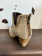 Load image into Gallery viewer, Smoke Show - Washed Beige Denim
