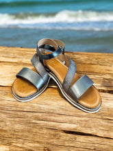 Load image into Gallery viewer, Fiesta Time -Metallic / Black  Diba True