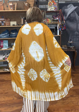 Load image into Gallery viewer, Spellbound Tie Dye Kimono - Mustard - Three Bird Nest