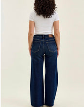 Load image into Gallery viewer, Marie High Waist Wilhelmina Baggy Jean  - Judy Blue