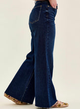 Load image into Gallery viewer, Marie High Waist Wilhelmina Baggy Jean  - Judy Blue