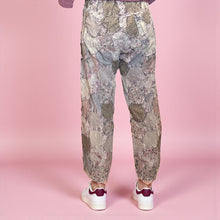 Load image into Gallery viewer, Hexagon Plum Pant - Paper Lace