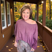 Load image into Gallery viewer, Plum Round Neck Top - Paper Lace