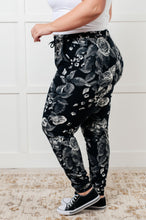 Load image into Gallery viewer, Your New Favorite Joggers in Rose Print