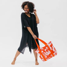 Load image into Gallery viewer, Pretty Simple - Sunday In Naples Crochet Kimono