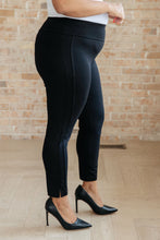 Load image into Gallery viewer, Magic Ankle Crop Skinny 26&quot; Pants in Twelve Colors (online exclusive)