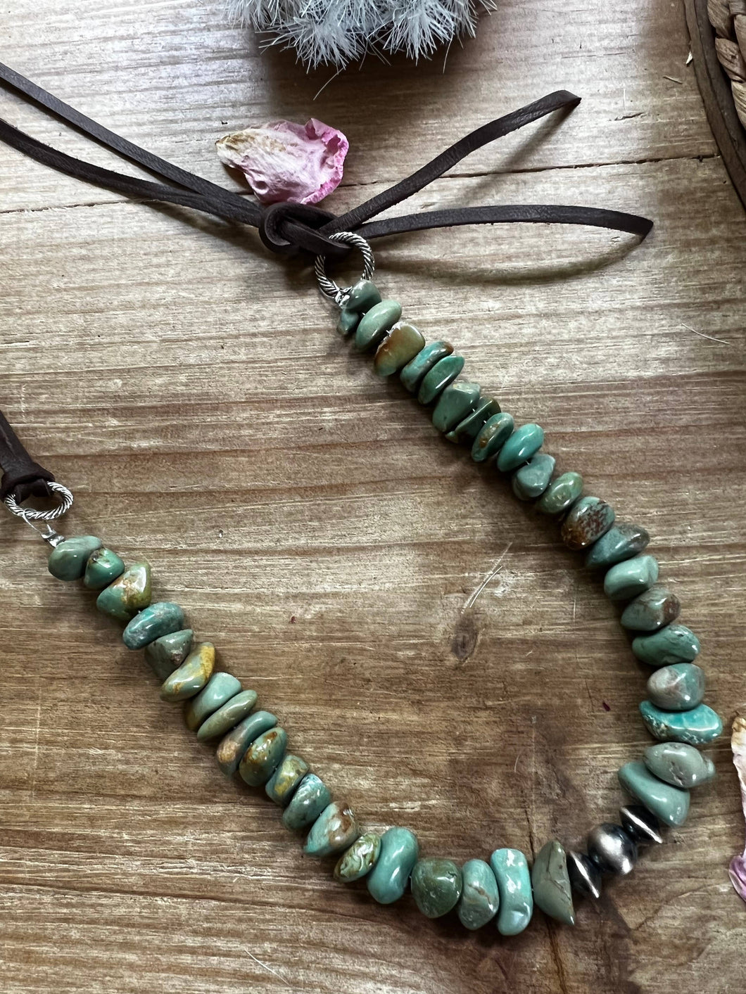 Lisa - Turquoise Necklace with leather