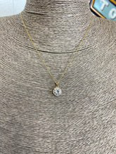 Load image into Gallery viewer, Detailz Bling - Rhinestone Necklaces 5 styles