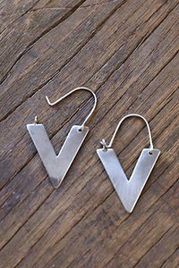 V Up Earring