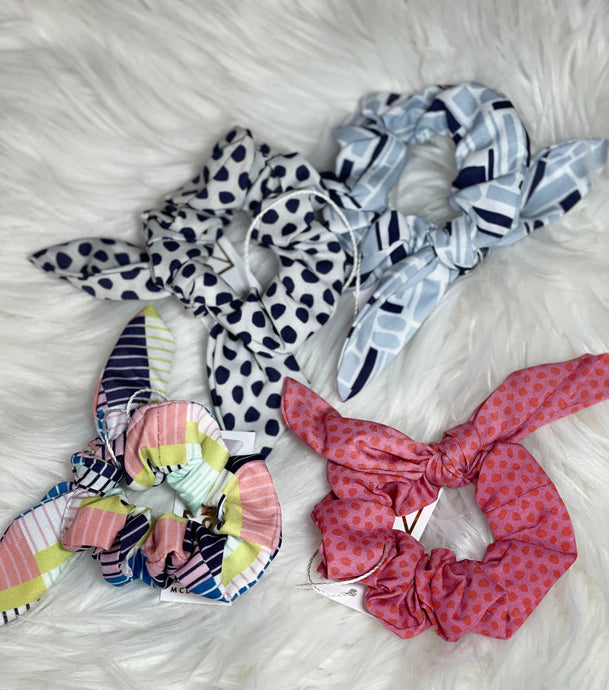 Fabric Scrunchie - Ponytail - Michelle McDowell