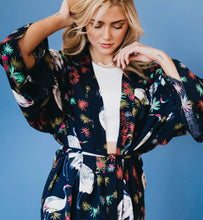 Load image into Gallery viewer, Crane Kimono