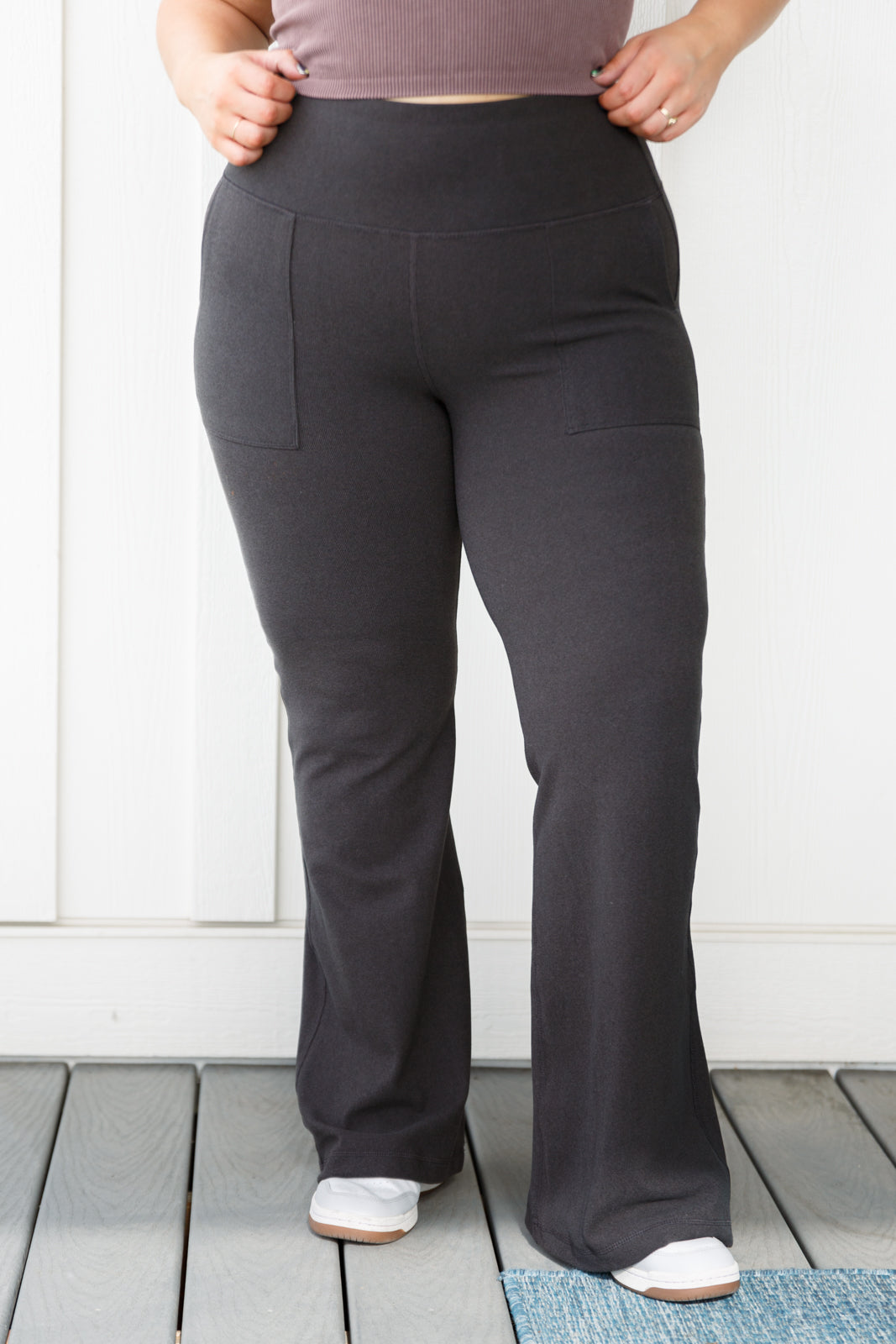 Load image into Gallery viewer, Where are You Flared Leggings in Black - Rae Mode