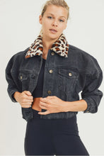 Load image into Gallery viewer, Delea Cropped Denim Jacket